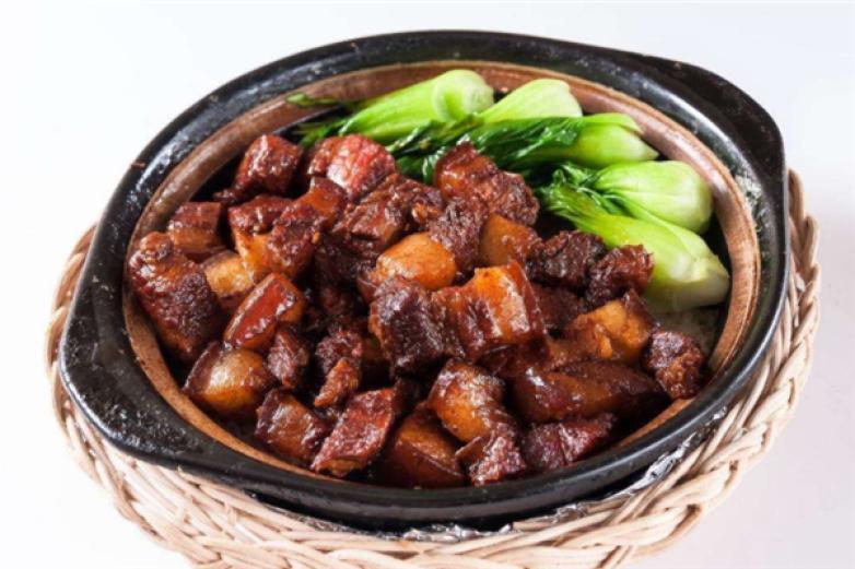 吉香斋黄焖鸡米饭